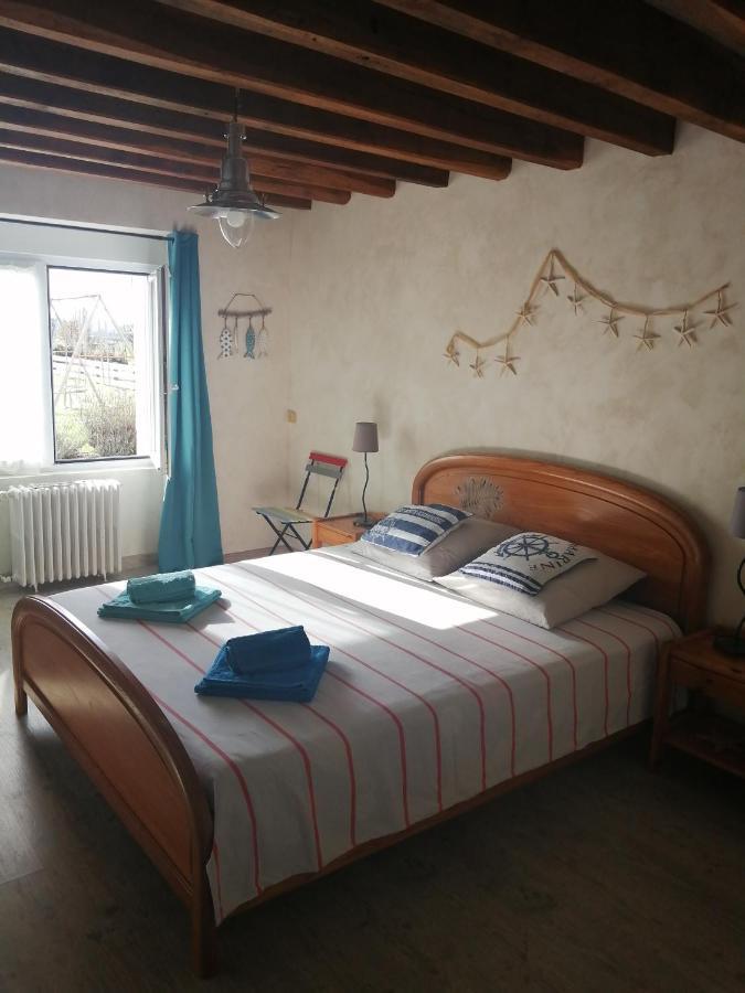Vendrennes Chez Florymarysol Bed & Breakfast Exterior photo