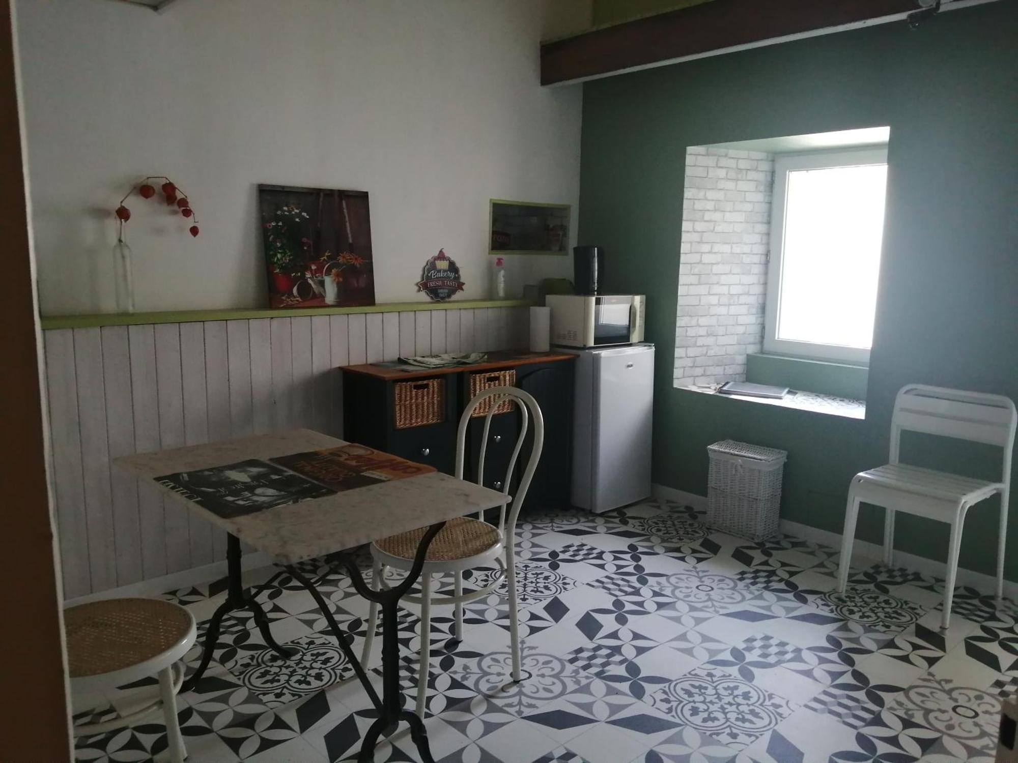 Vendrennes Chez Florymarysol Bed & Breakfast Room photo